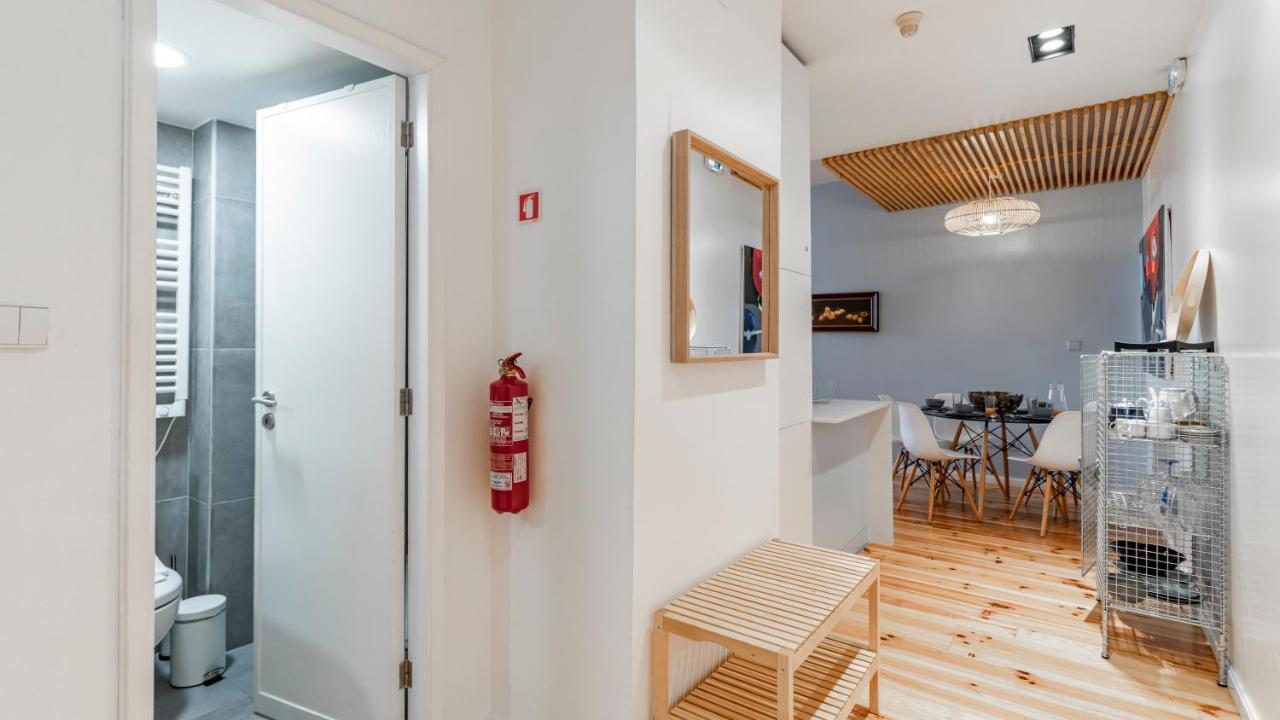 Fernandes Tomas 424 By Lovelystay Porto Exterior foto